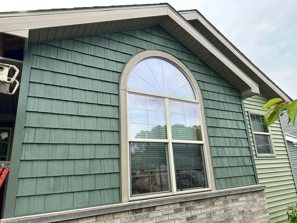 Slide of The Exteriors Company