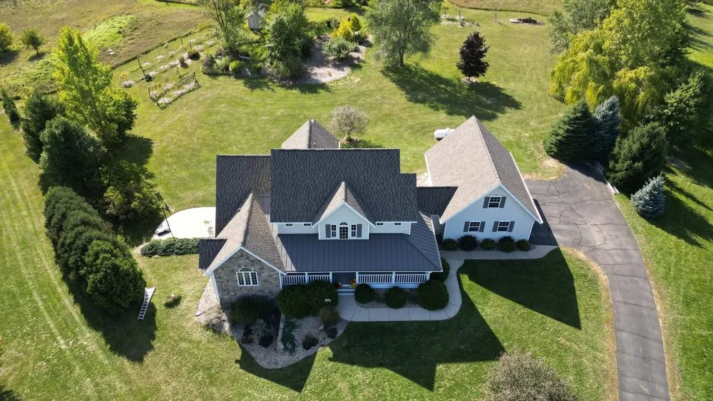 Slide of The Exteriors Company