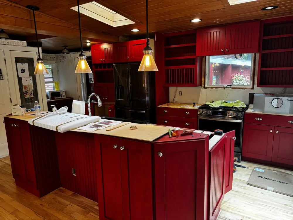 Slide of The Go To Guys