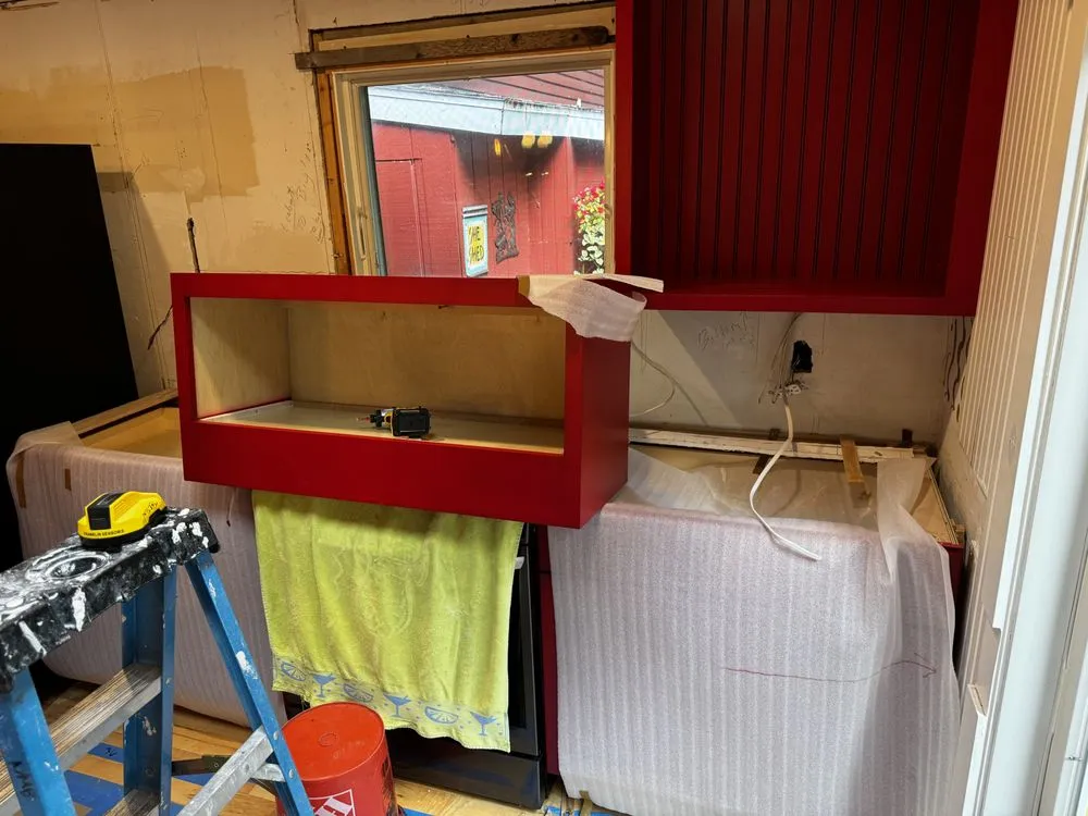 Slide of The Go To Guys