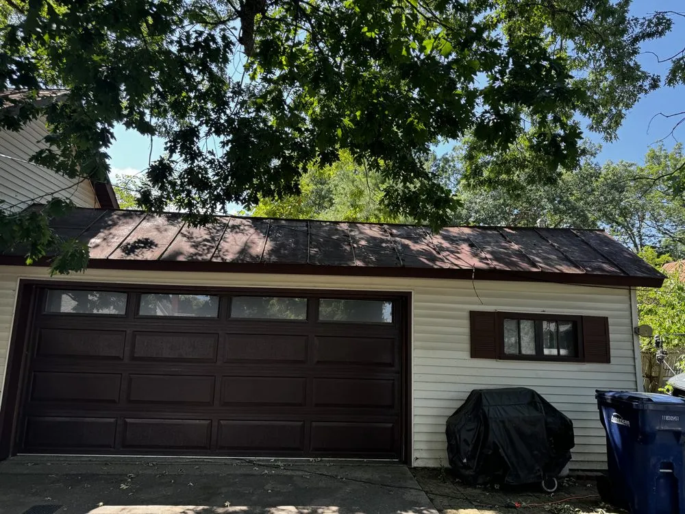 Slide of The Go To Guys