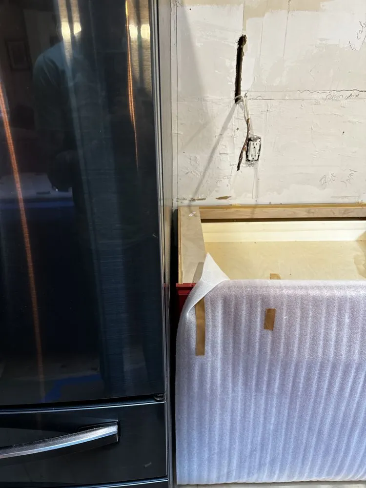 Slide of The Go To Guys