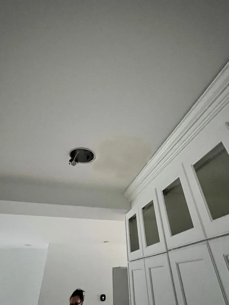 Slide of The Go To Guys