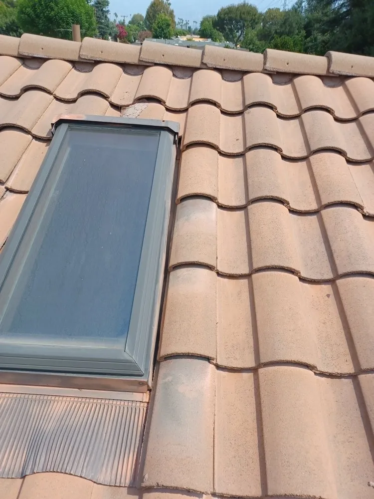 Slide of The Gold Coast Roofing