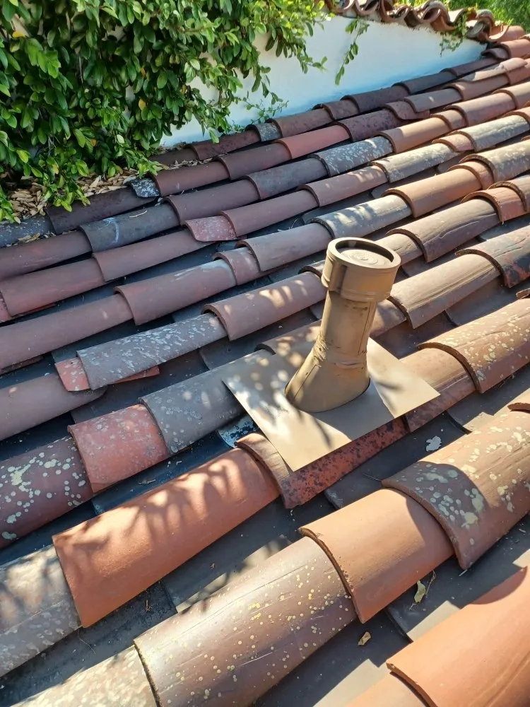 Slide of The Gold Coast Roofing