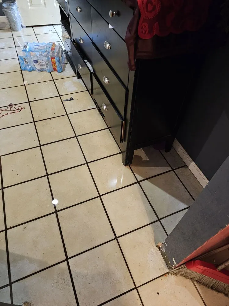 Slide of The Golden State Roofers