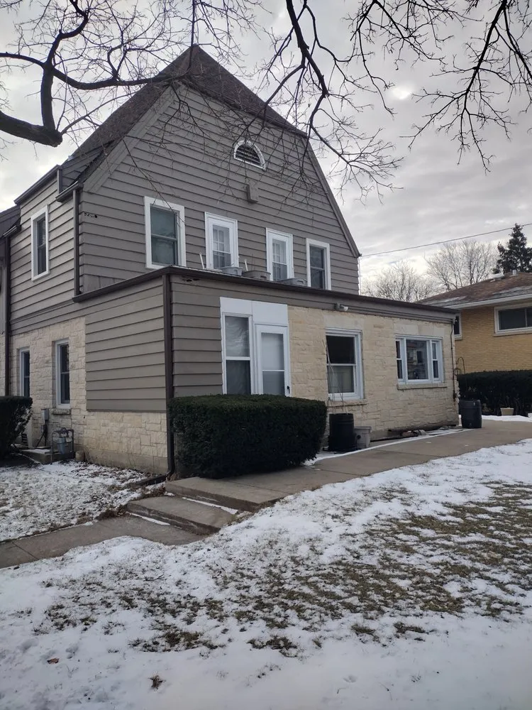 Slide of The Gutter Exchange