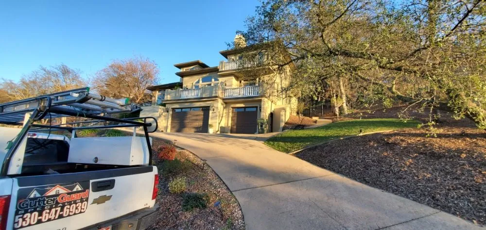 Slide of The Gutter Guard Specialist