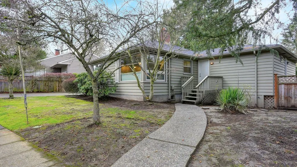 Slide of The Gutter Guy