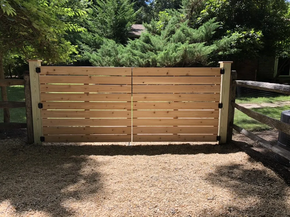 Slide of The Hampton Carpenter