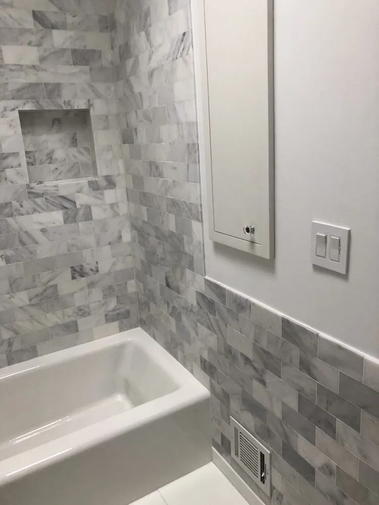 Slide of The Hampton Carpenter