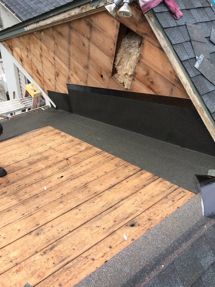 Slide of The Hampton Carpenter