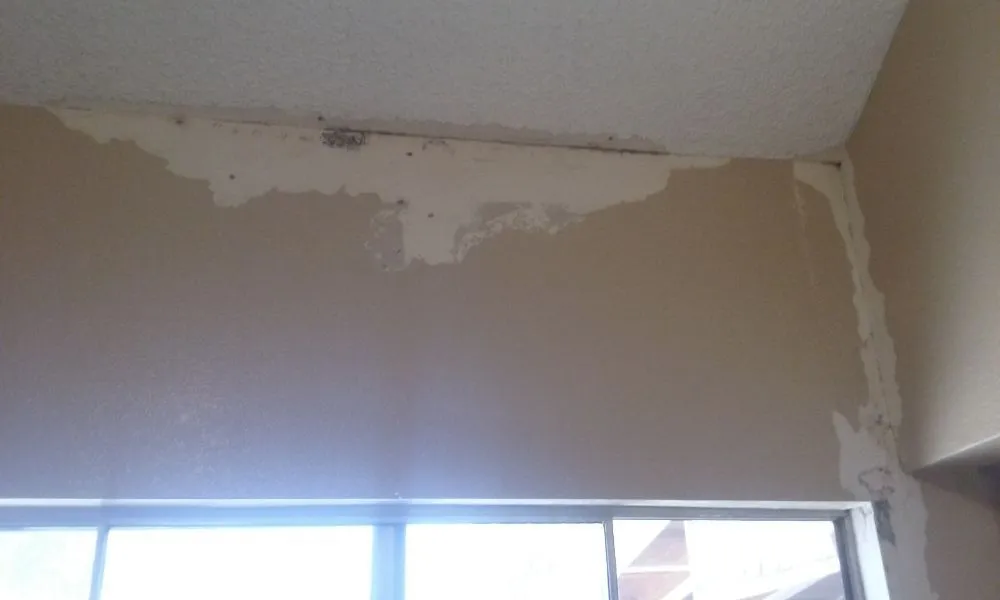 Slide of The Handy Roofer