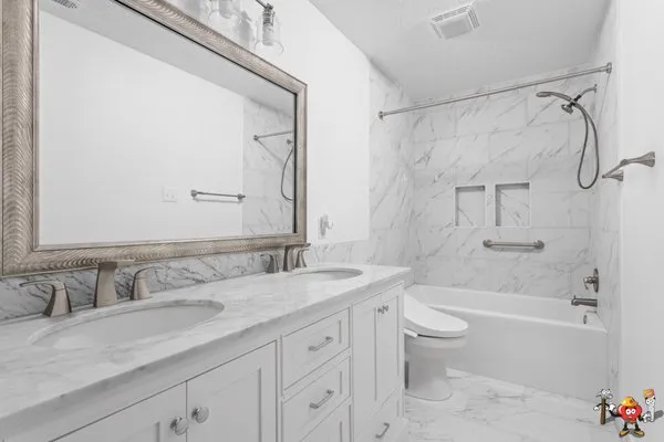 The Heartland Builders Logo