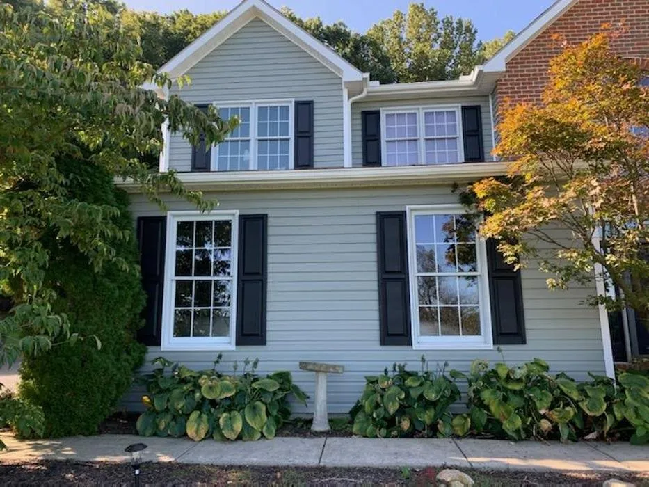 Slide of The Helping Company