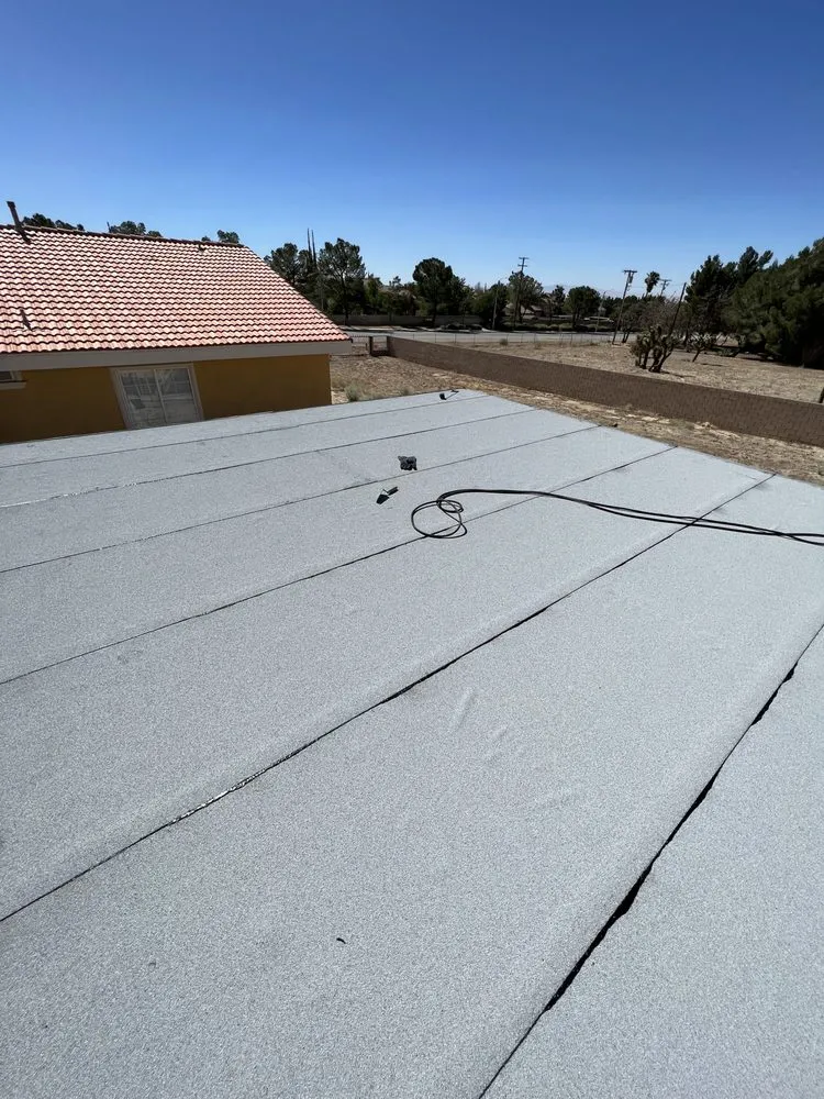 Top-rated residential roofing service experts serving Pacoima, CA - The Home Repair Handyman