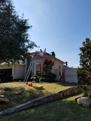 The Home Roofing Company Logo