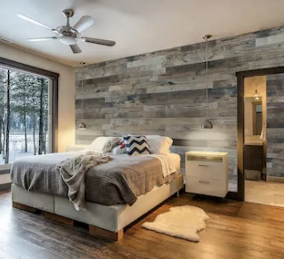 Slide of The House D.O.C