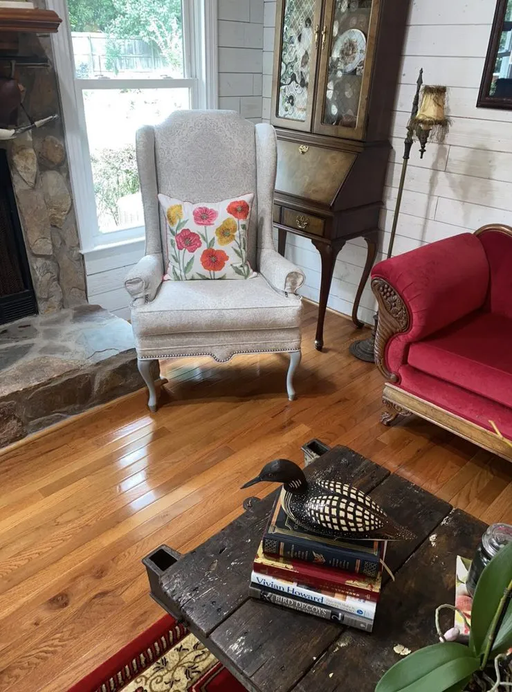 Slide of The House D.O.C