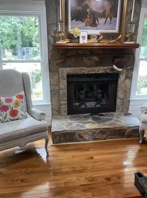 The House D.O.C Logo