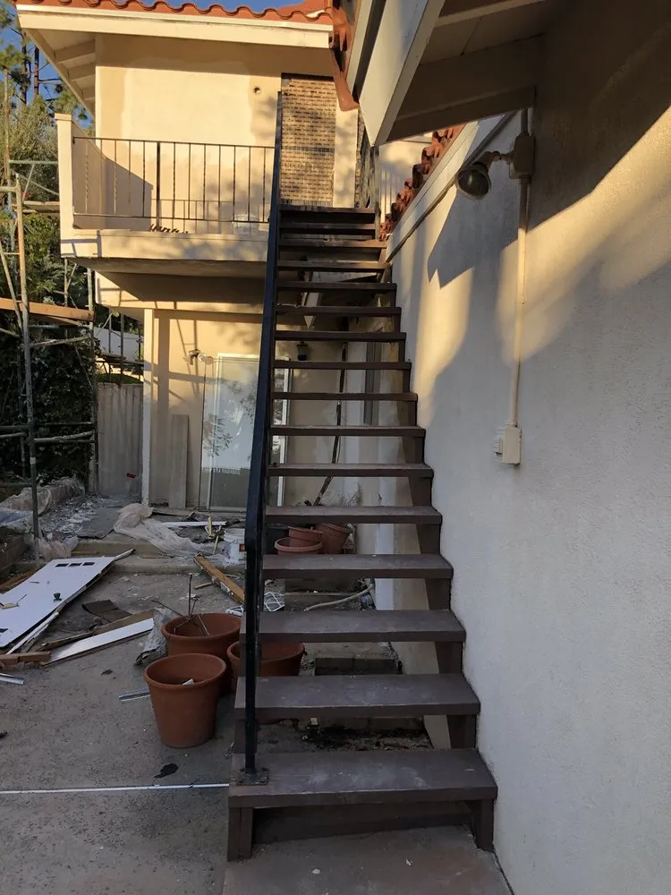 Slide of The J Hammer