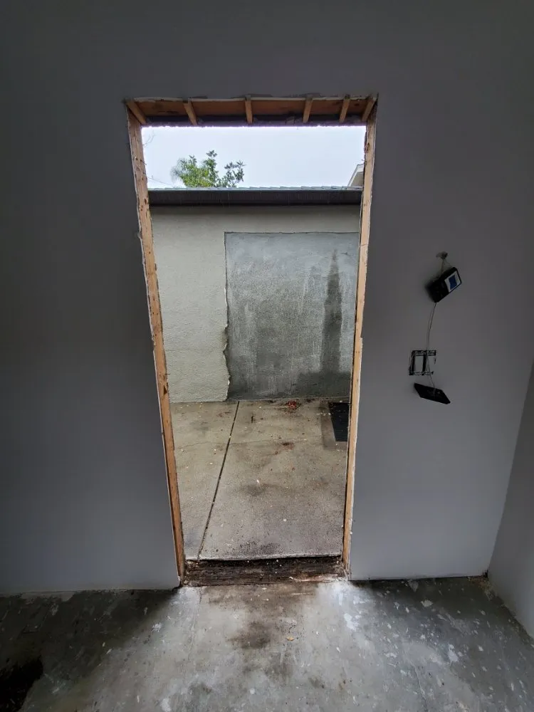 Slide of The J Hammer