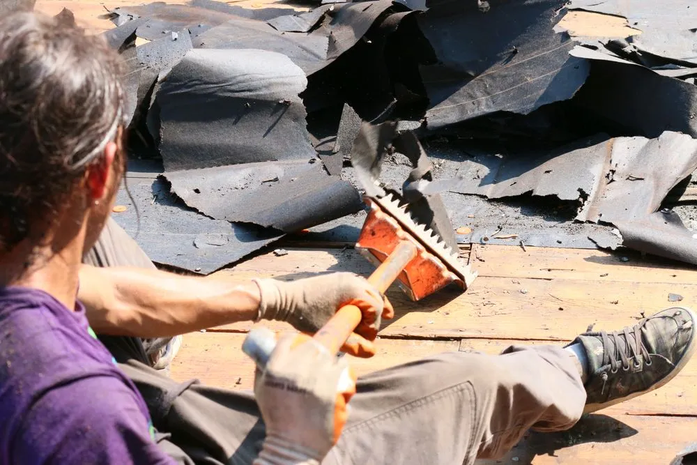 Expert storm damage roof repair same-day service across Lanesville, IN - The Kings Mitigator