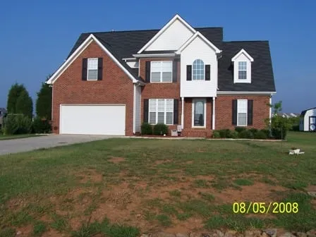 Slide of The M1 Building Group