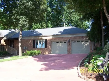 Slide of The M1 Building Group