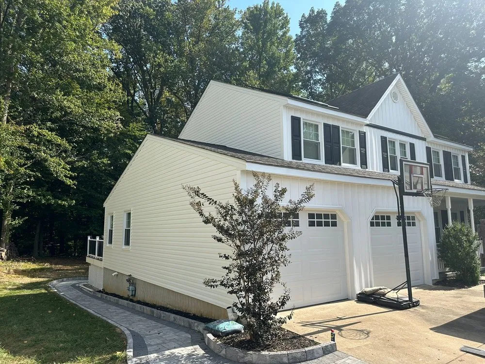 Slide of The Mendez Construction Firm