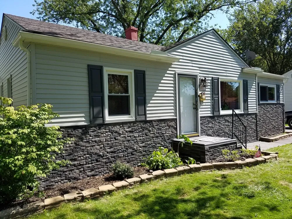 Slide of The Modern Pros