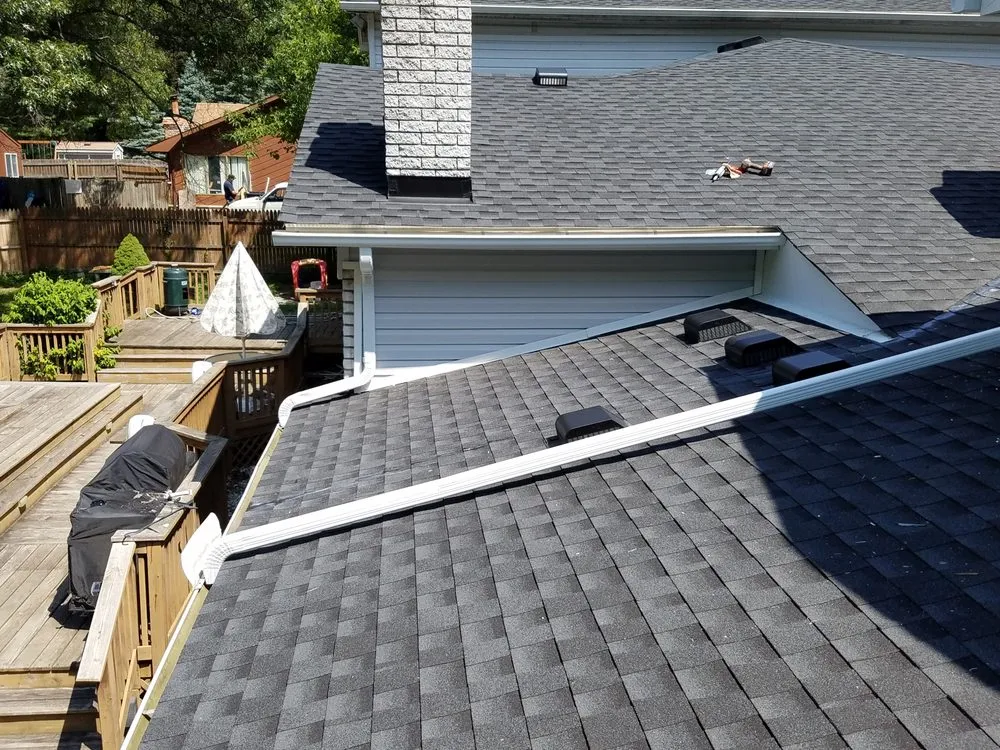 Slide of The Modern Pros