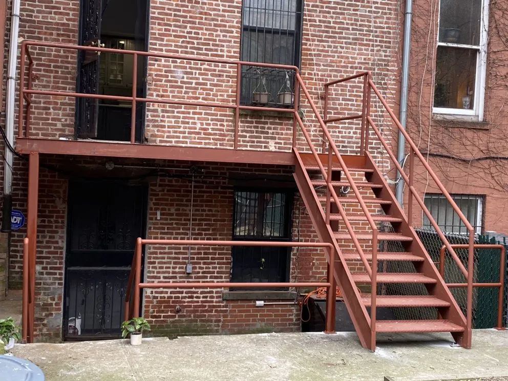 Slide of The Muñoz Construction