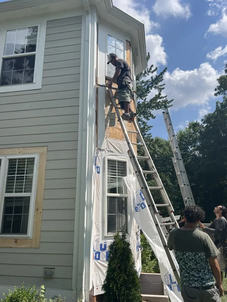 Slide of The Oak Standard