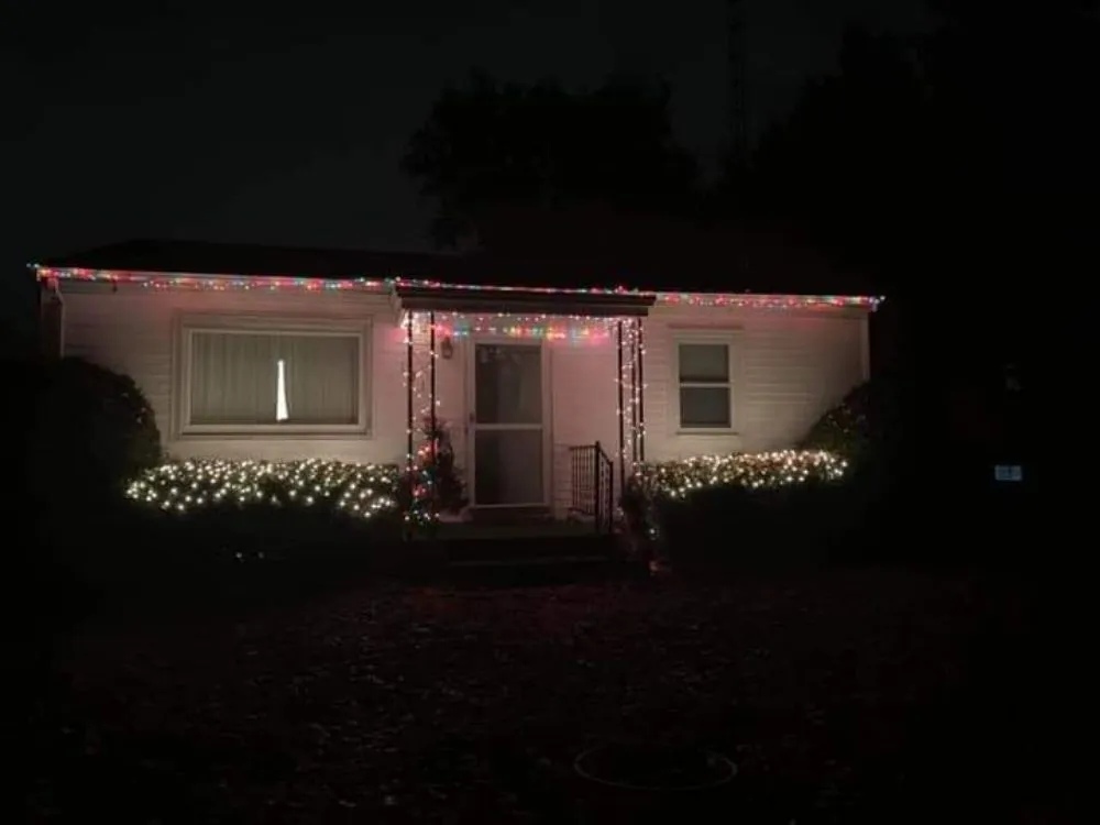 Slide of The Outside Guyz