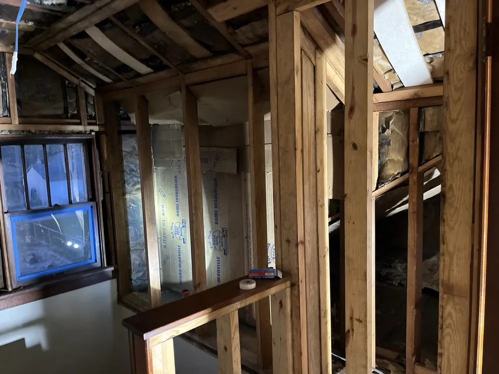 Slide of The Outside Guyz