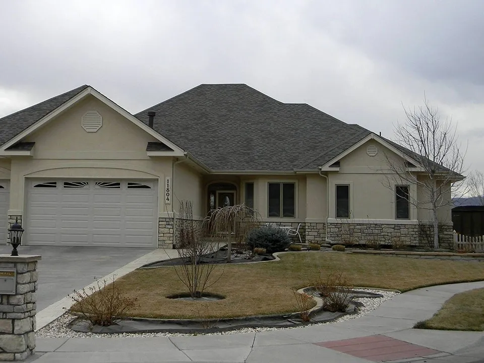 Slide of The Ramos Roofing Company