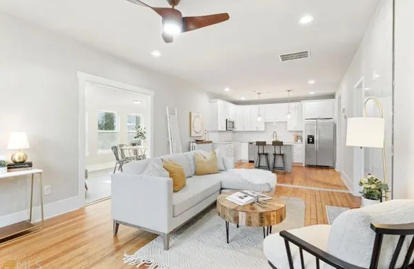 The Remodel Group Logo