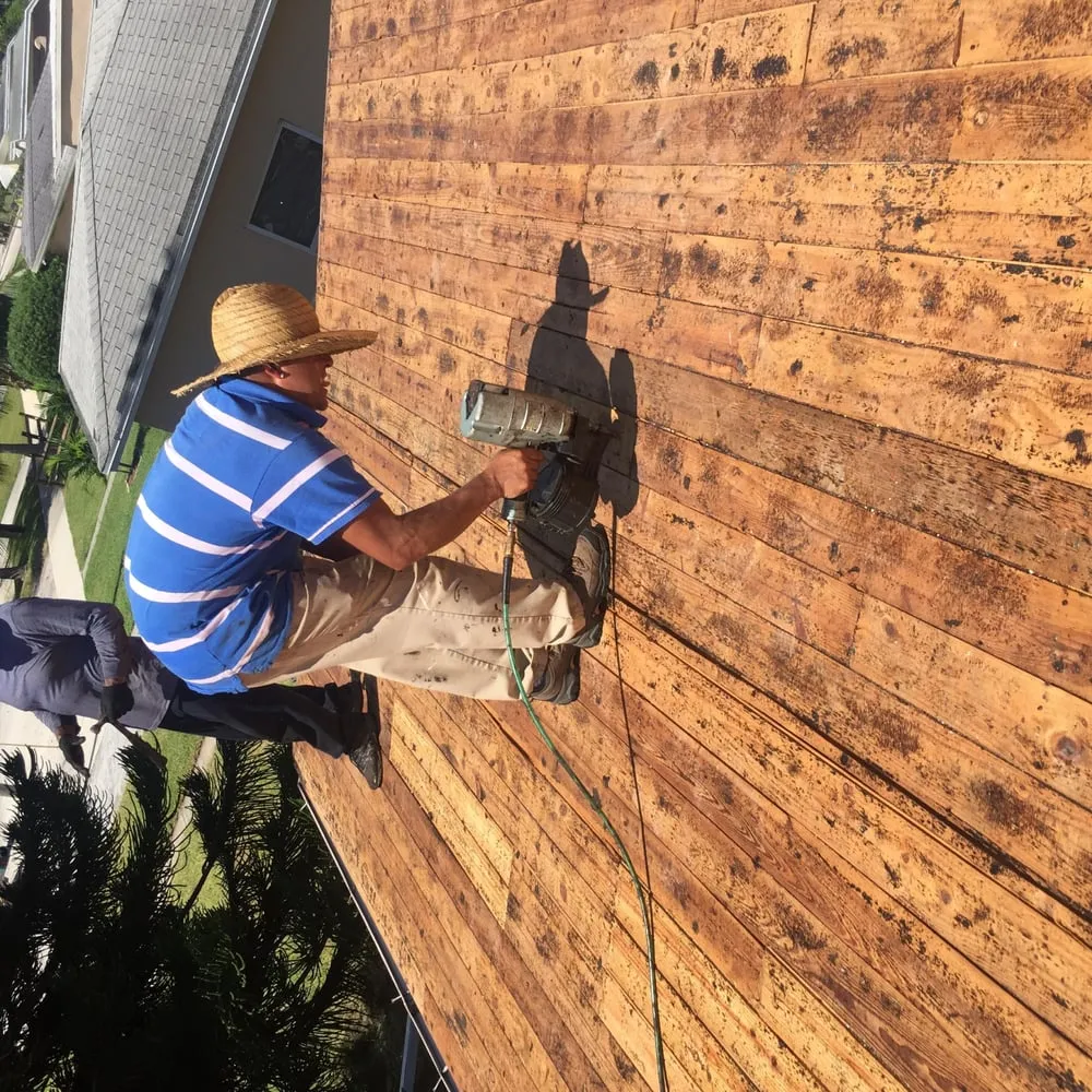 Slide of The Right Call Services