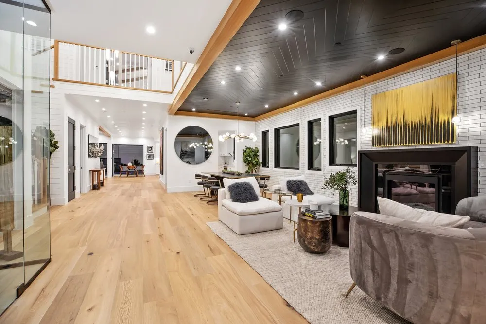 Slide of The Right Choice Home Remodeling