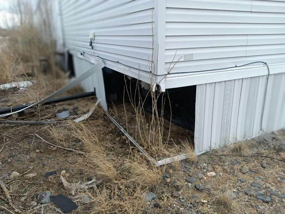 Slide of The Right Touch