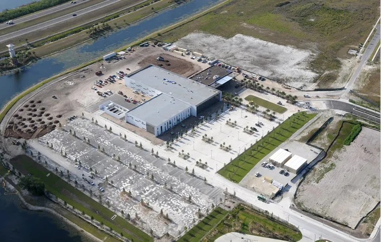 Slide of The Roof Authority