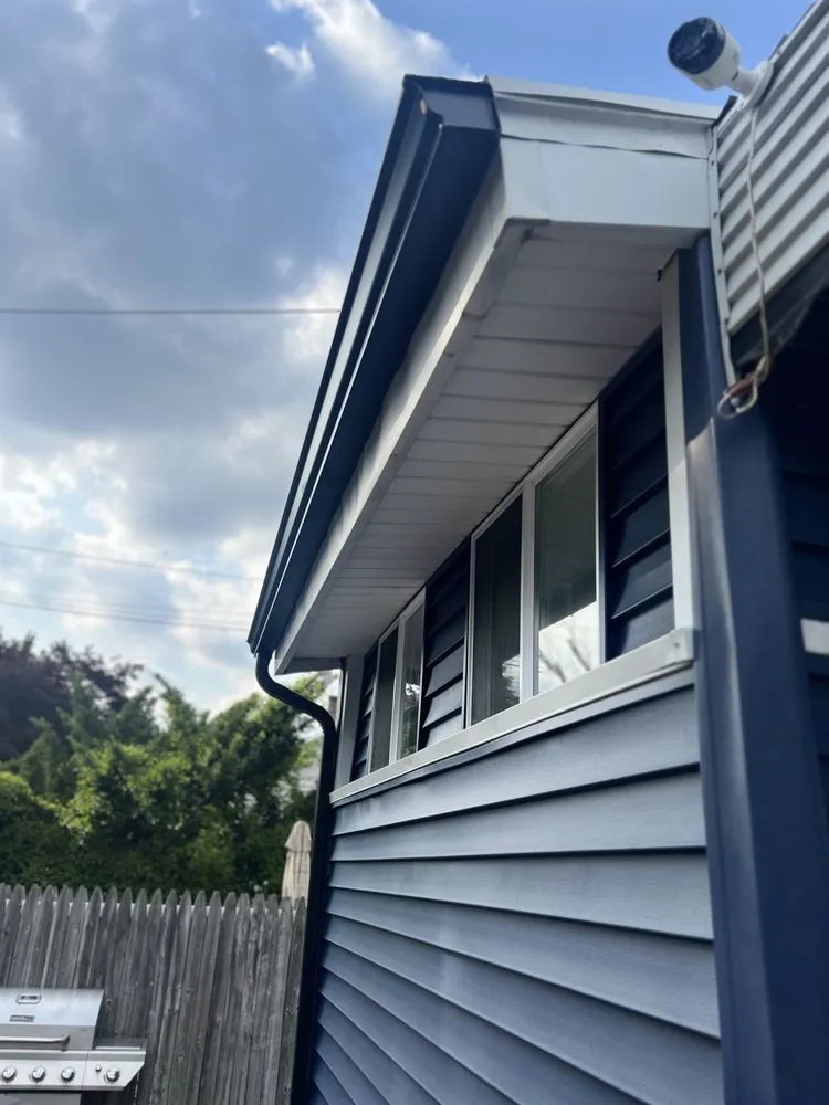 Slide of The Roof Boyz