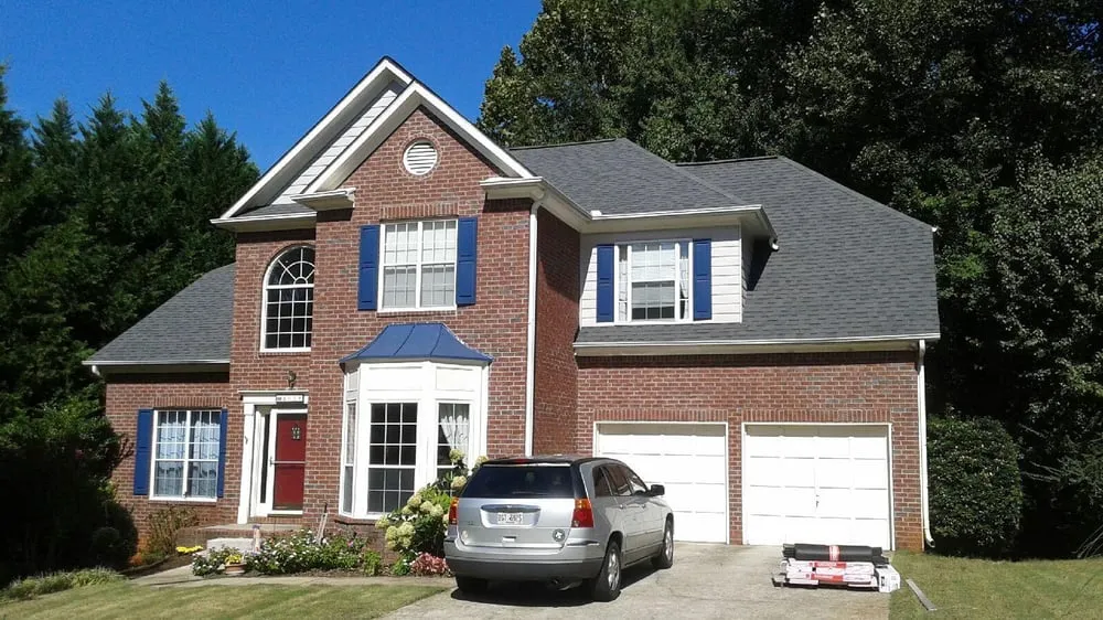 Slide of The Roof Clinic