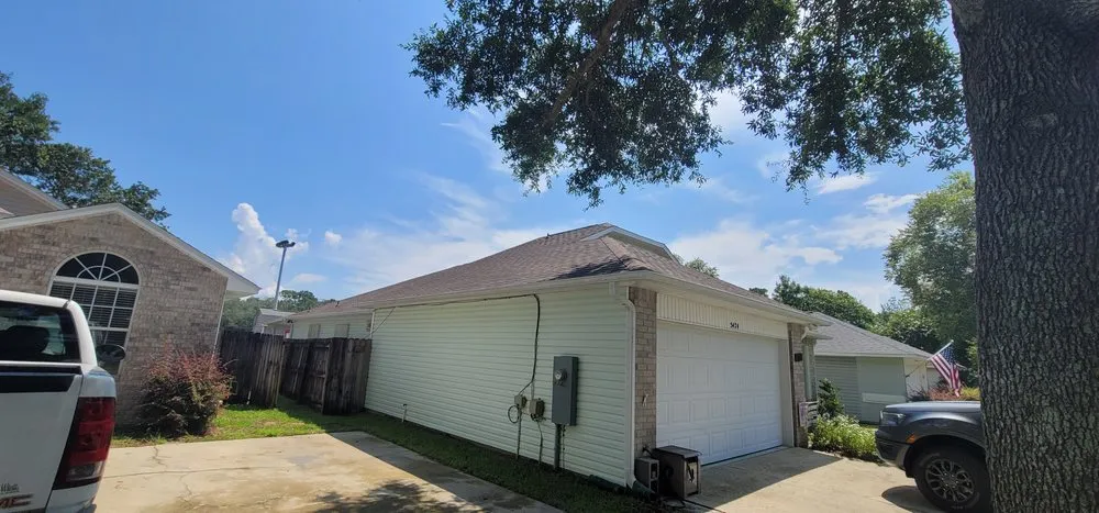 Slide of The Roof Company of NWFL