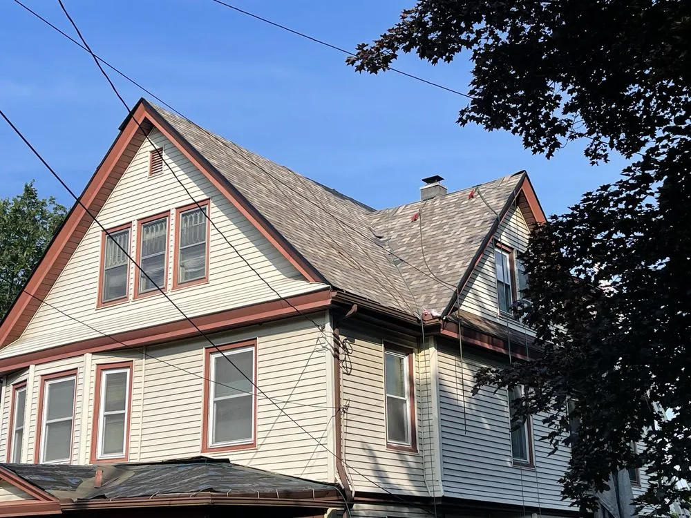 Top-rated shingle roofing service for residential properties across Jefferson Township, PA - The Roof Connection