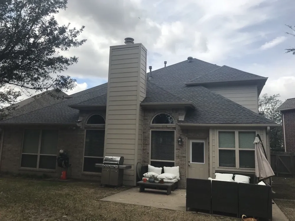 Slide of The Roof Depot