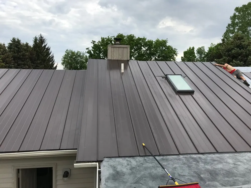 Slide of The Roof Depot