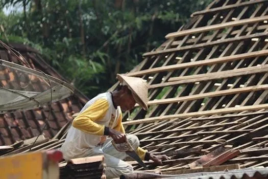 Slide of The Roof Doctor