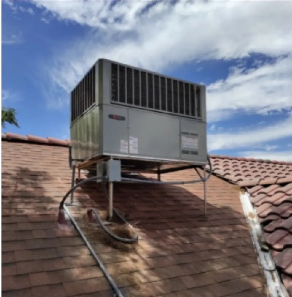 Slide of The Roof Doctor